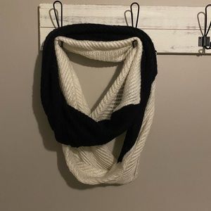 Aldo Long B/W Infinity Scarf